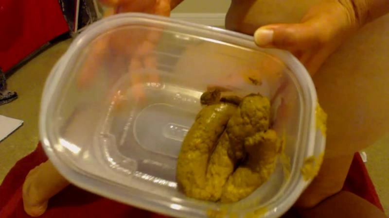 Poop in a plastic container ModelNatalya94 - (2021/FullHD)