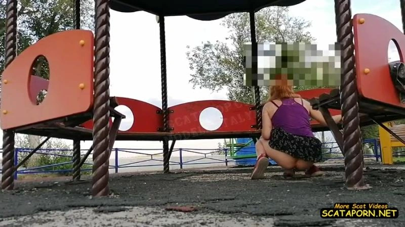Shit in the playground ModelNatalya94 - (2021/HD)