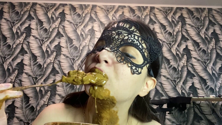 PooGirl - poop a full container eat shit with a fork and vomit (2024/FullHD)