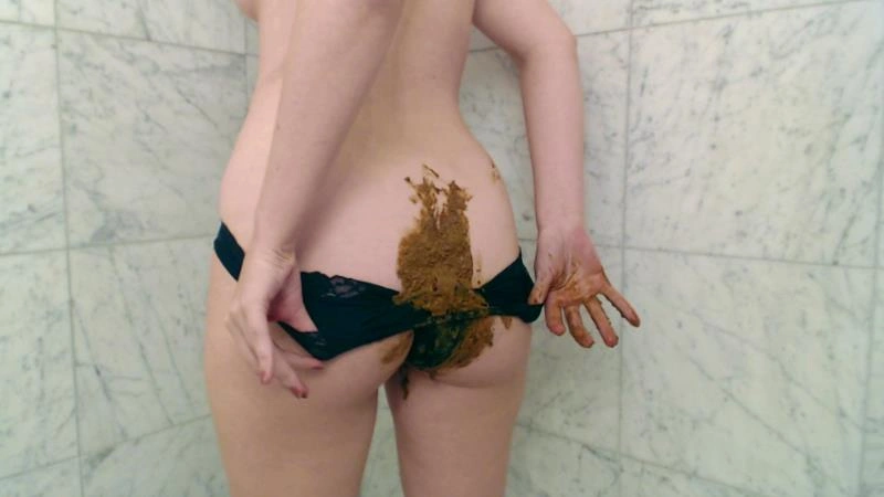 CassieScat – Shit Oozing in Panties, Smearing it Around (2025/FullHD)