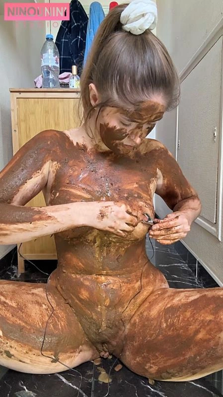 SCAT BDSM & EATING DOG SHIT IN THE FOREST (2026/SD)