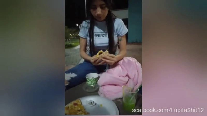 Hot Girl Shitting On Pizza And Eating It 00682b9 (2026/HD)