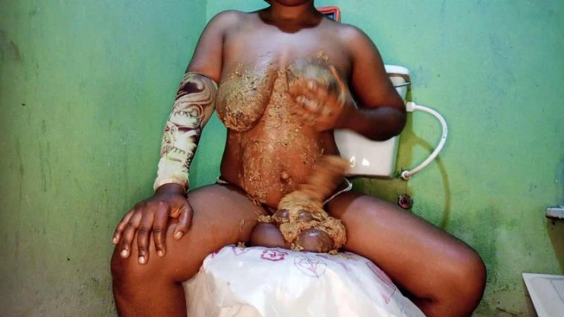 Ebony Goddess Smears Monster Shit All Over Her Body P1 (2026/FullHD)