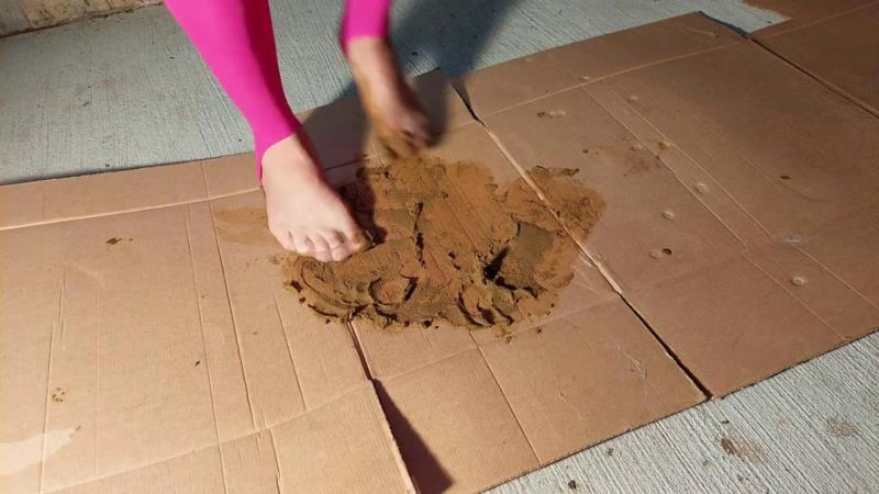 Very Mad Asian In Pantyhose 00cf636 (2026/HD)