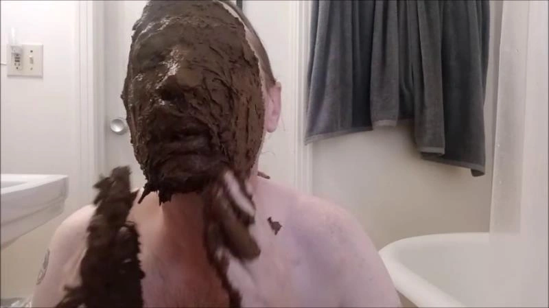 Amateur Smears Huge Shit On Face 0165edb (2026/SD)