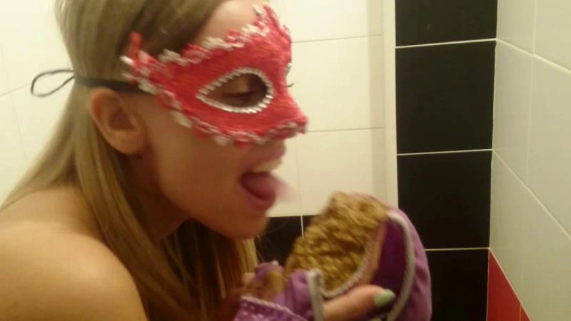 Shiting in Panties, 3 Month of Pregnancy. P1 Brown Wife - (2026/FullHD)
