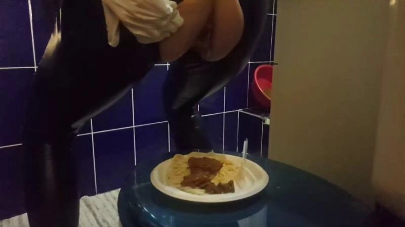 Spaghetti,caviar,champagne & Poppers,farts (2026/HD)