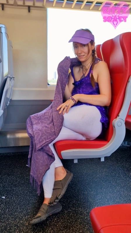 Public Crowded Train Shit in White Leggings Kitty Skatt - (2026/SD)