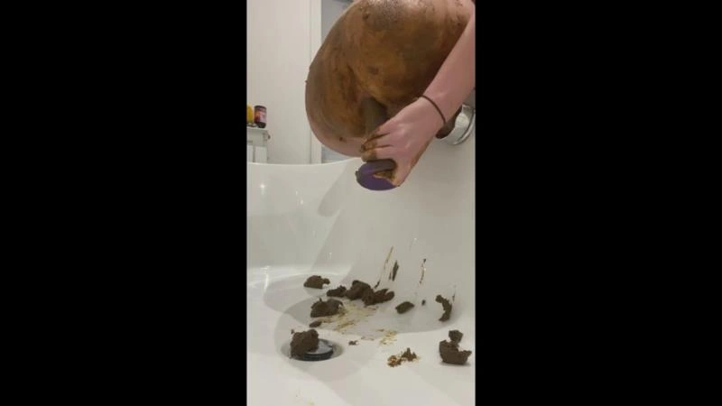 Anal dildo play and smearing Twisted Princess - (2026/FullHD)